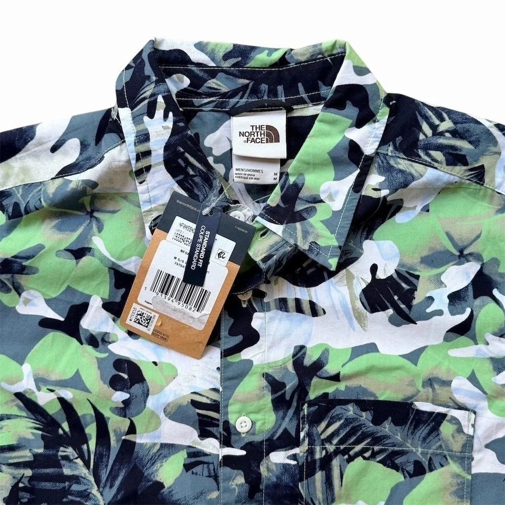 The North Face Baytrail Shirt Mens Size M Green‎ Camo Tropical Button-Up